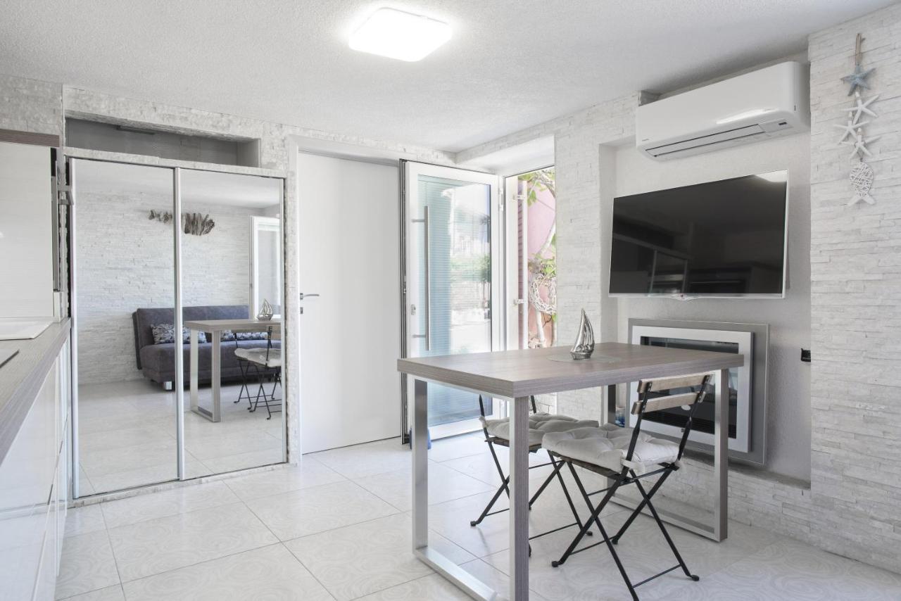 Punta Apartment Ka 2'2 By Locap Group 피란 외부 사진